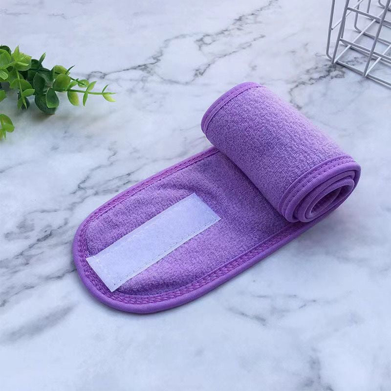 Adjustable Velcro Headband for Optimized Skincare